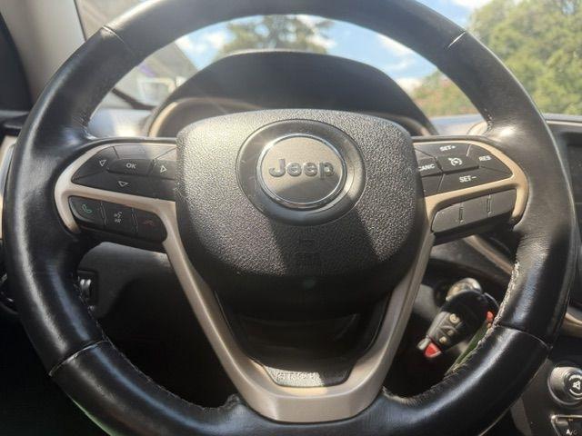 Jeep Cherokee Latitude 4WD 2016