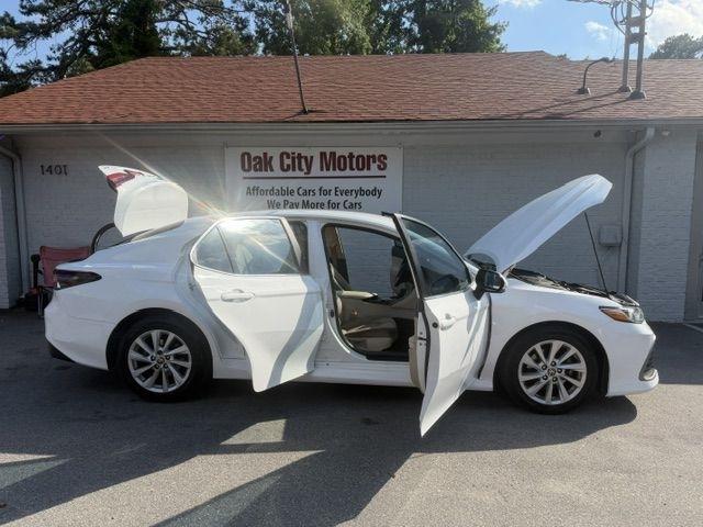 Toyota Camry LE 2022
