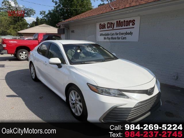 2022 Toyota Camry LE