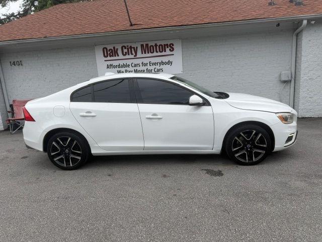 Volvo S60 T5 AWD Dynamic 2017