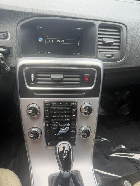 Volvo S60 T5 AWD Dynamic 2017