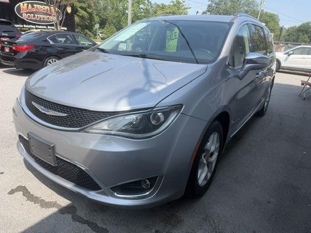 Chrysler Pacifica Limited FWD 2020