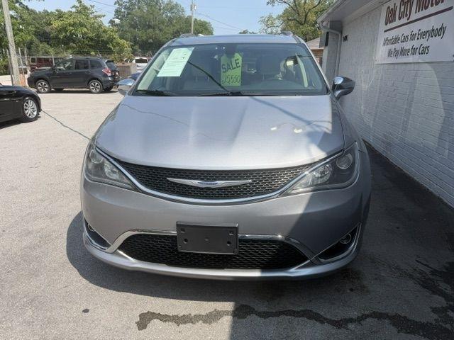 Chrysler Pacifica Limited FWD 2020