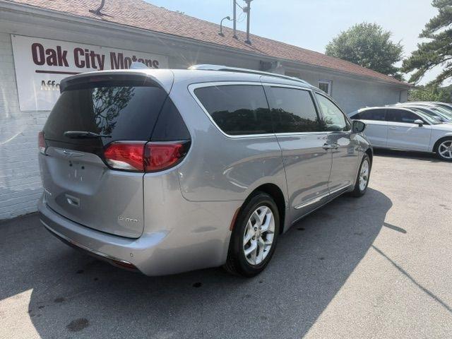 Chrysler Pacifica Limited FWD 2020