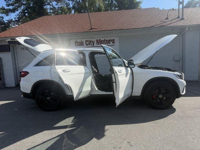 Mercedes-Benz GLC GLC 300 4MATIC SUV 2019