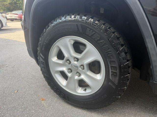 Jeep Grand Cherokee 4WD 4dr Laredo 2014