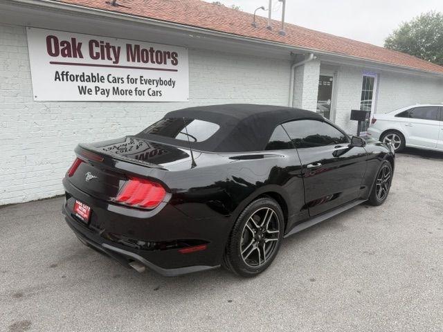 Ford Mustang EcoBoost Convertible 2020