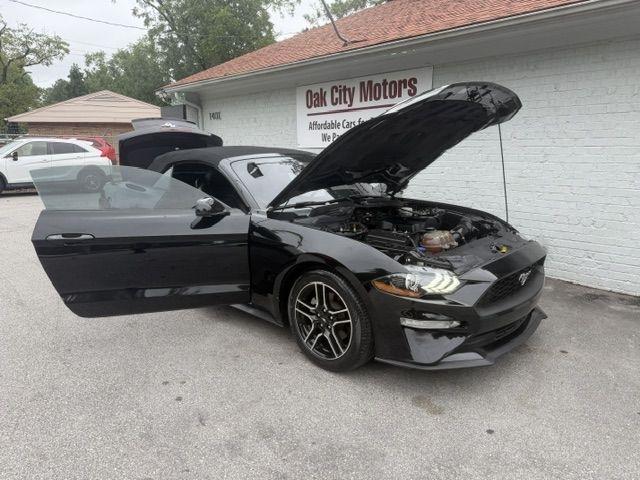 Ford Mustang EcoBoost Convertible 2020