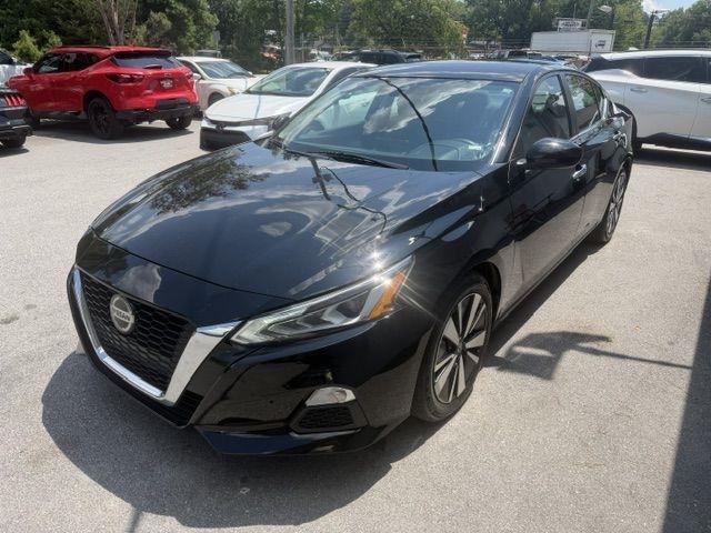 Nissan Altima 2.5 SV Sedan 2021