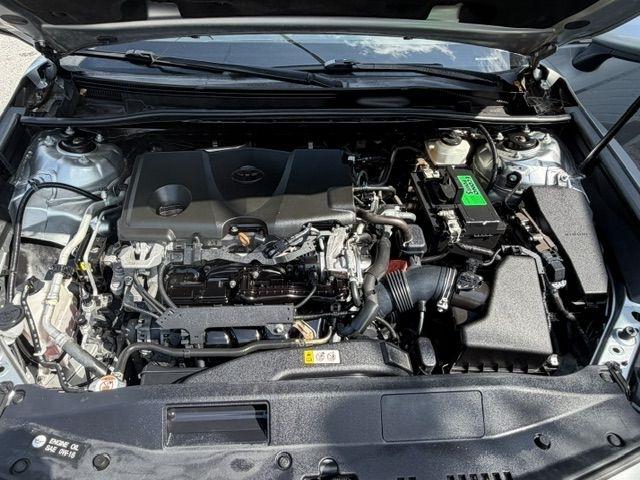Toyota Camry SE Auto (Natl) 2020