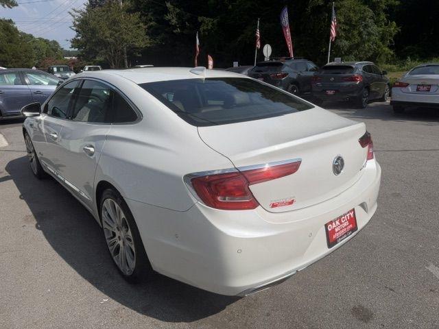 Buick LaCrosse 4dr Sdn Avenir AWD 2019