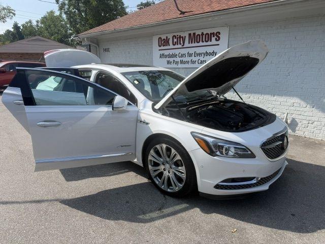 Buick LaCrosse 4dr Sdn Avenir AWD 2019