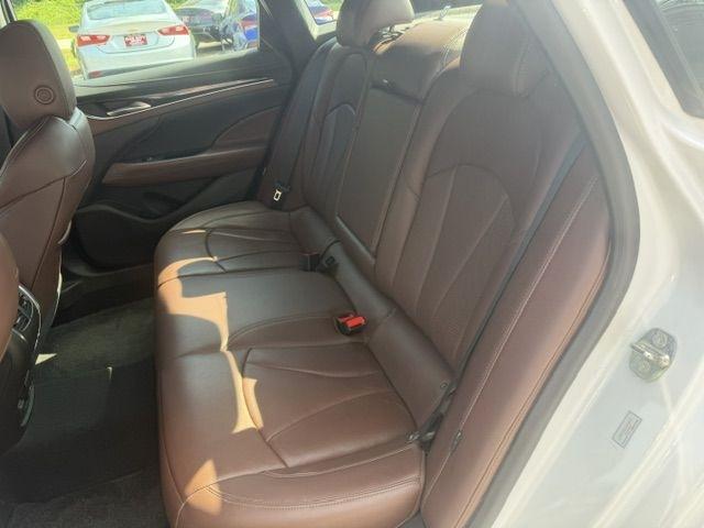 Buick LaCrosse 4dr Sdn Avenir AWD 2019