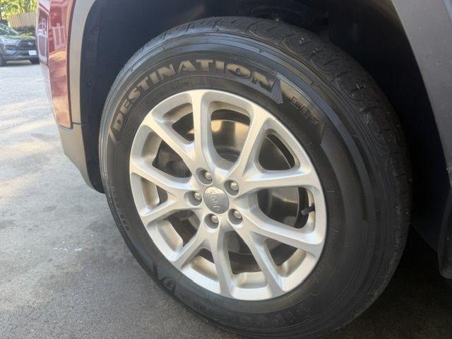 Jeep Cherokee 4WD 4dr Latitude 2014