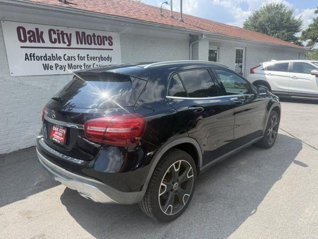 Mercedes-Benz GLA GLA 250 SUV 2019