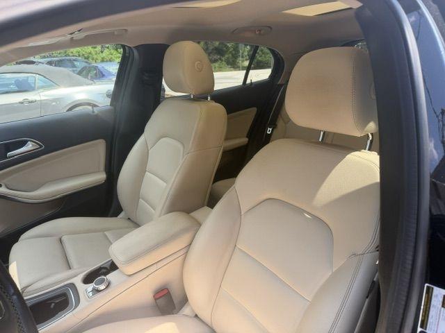 Mercedes-Benz GLA GLA 250 SUV 2019
