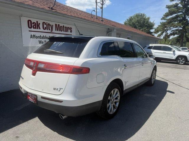 Lincoln MKT 4dr Wgn 3.7L FWD 2013