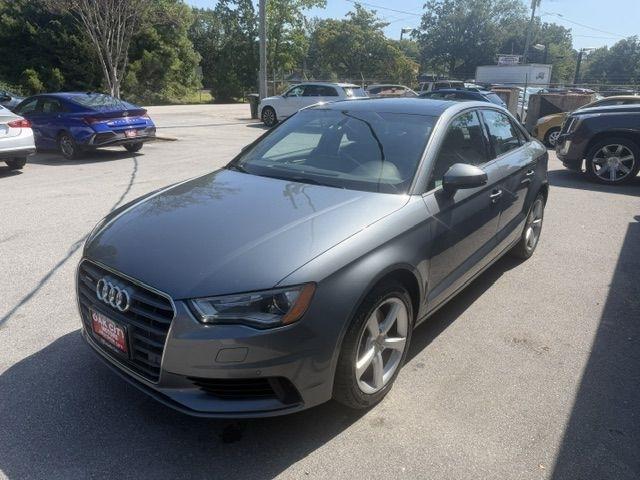 Audi A3 4dr Sdn quattro 2.0T Premium 2016