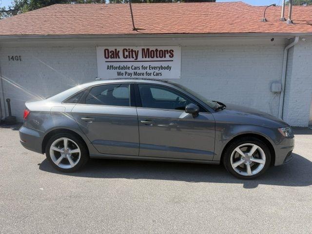Audi A3 4dr Sdn quattro 2.0T Premium 2016