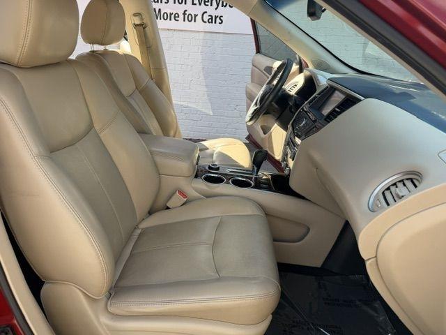 Nissan Pathfinder 4WD 4dr SL 2016