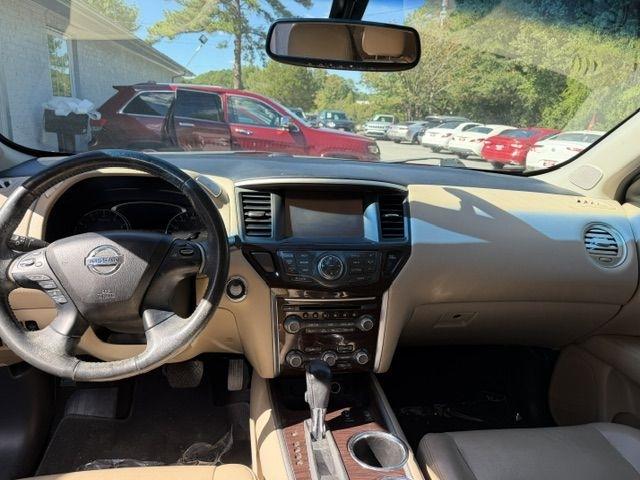 Nissan Pathfinder 4WD 4dr SL 2016