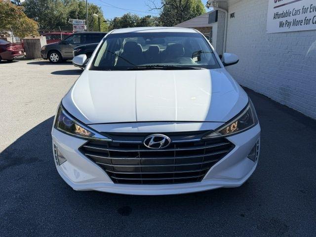 Hyundai Elantra SEL IVT 2020