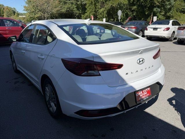 Hyundai Elantra SEL IVT 2020