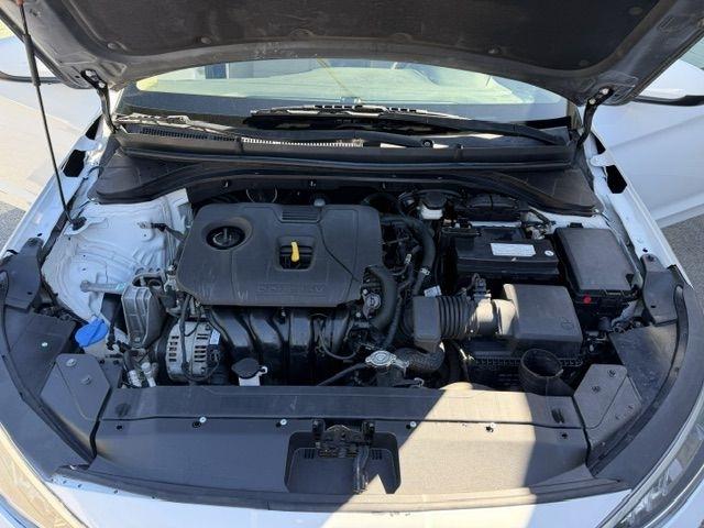 Hyundai Elantra SEL IVT 2020