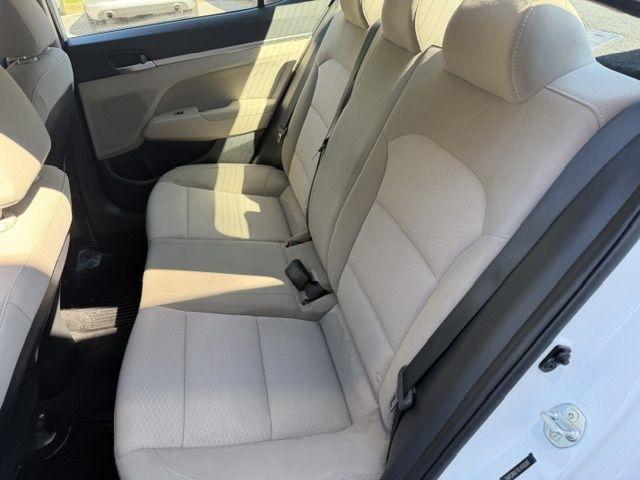 Hyundai Elantra SEL IVT 2020