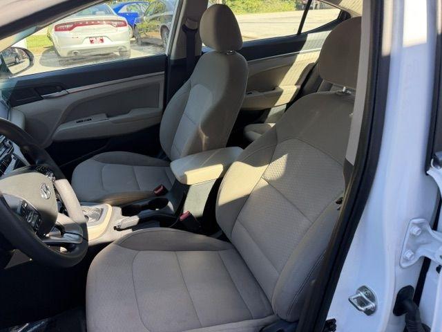 Hyundai Elantra SEL IVT 2020