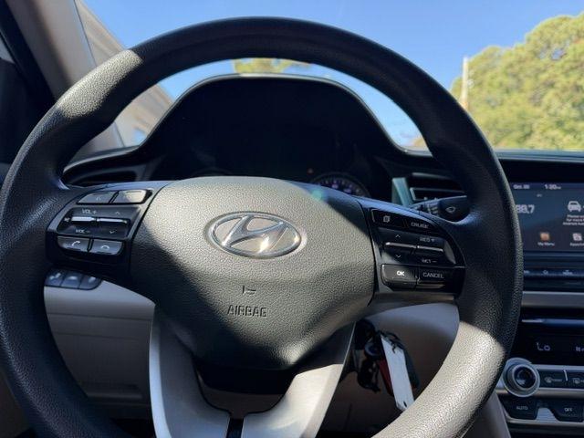 Hyundai Elantra SEL IVT 2020