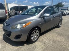 2013 Mazda MAZDA2 