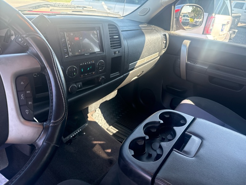 Chevrolet Silverado 1500 LT Ext. Cab Long Box 2WD 2013 Chevrolet Silverado 1500 LT Ext. Cab Long Box 2WD 2013
