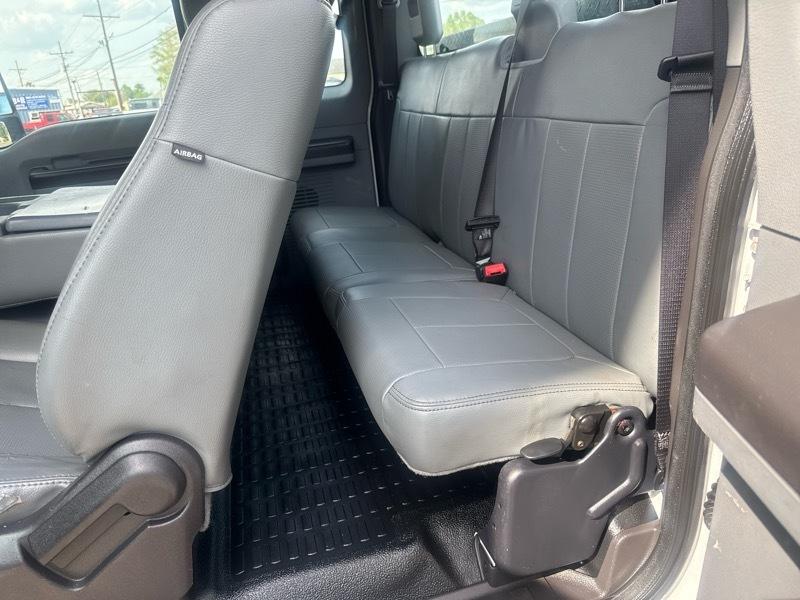 Ford F-250 SD Lariat SuperCab 2WD 2012