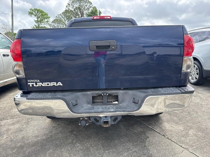 Toyota Tundra SR5 CrewMax 5.7L 2WD 2008