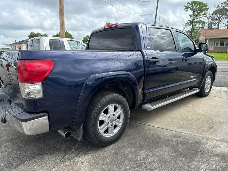 Toyota Tundra SR5 CrewMax 5.7L 2WD 2008