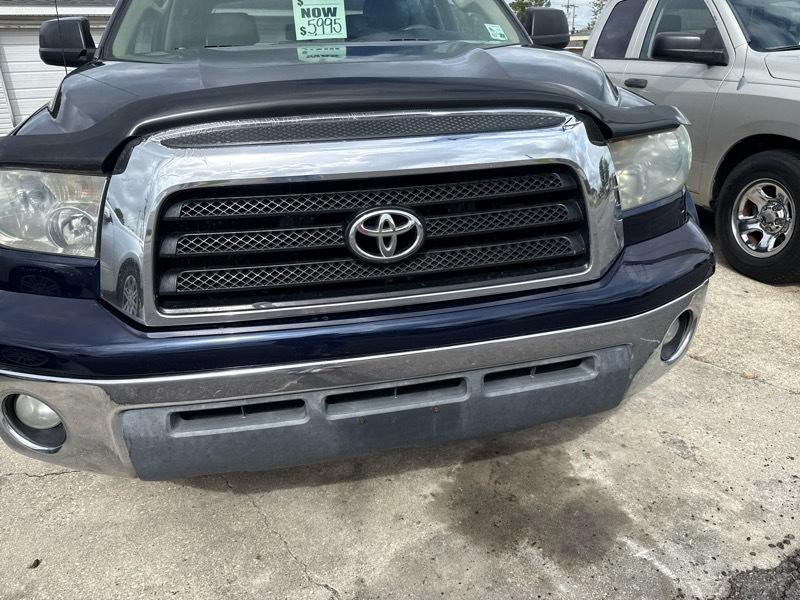 Toyota Tundra SR5 CrewMax 5.7L 2WD 2008