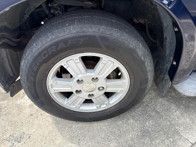 Toyota Tundra SR5 CrewMax 5.7L 2WD 2008