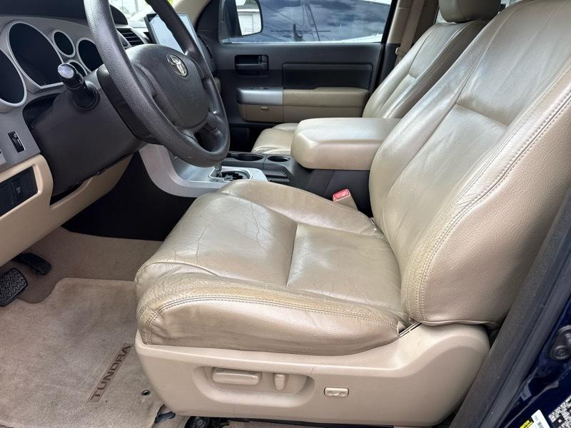 Toyota Tundra SR5 CrewMax 5.7L 2WD 2008