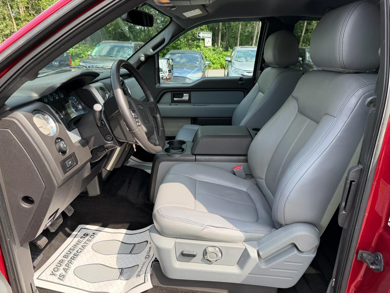 Ford F-150 4WD SuperCab 145" Lariat 2014