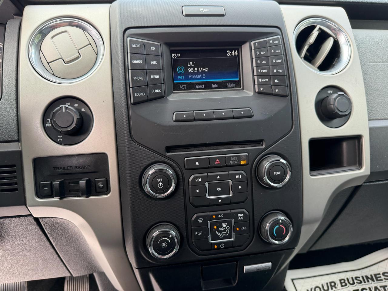 Ford F-150 4WD SuperCab 145" Lariat 2014