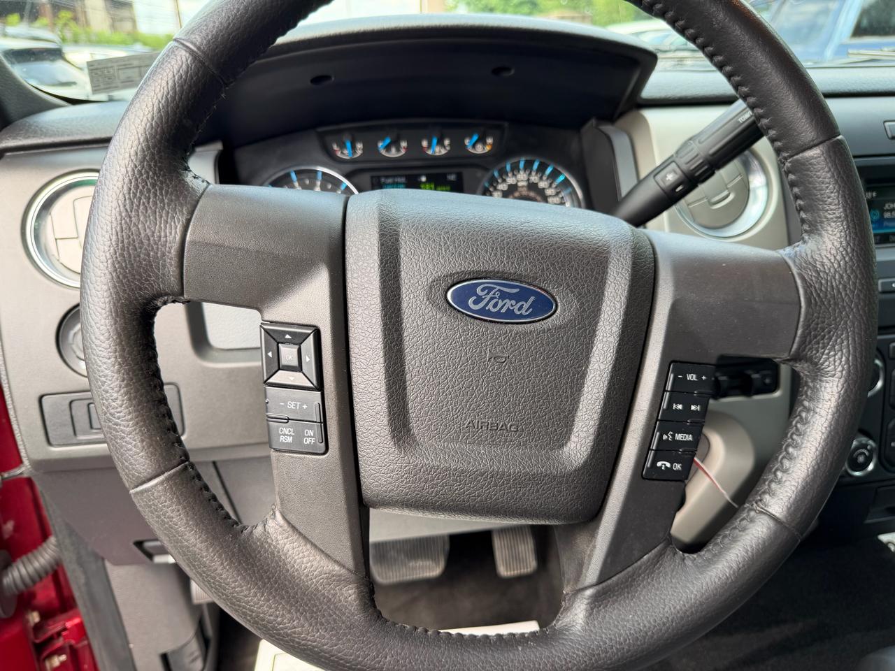Ford F-150 4WD SuperCab 145" Lariat 2014