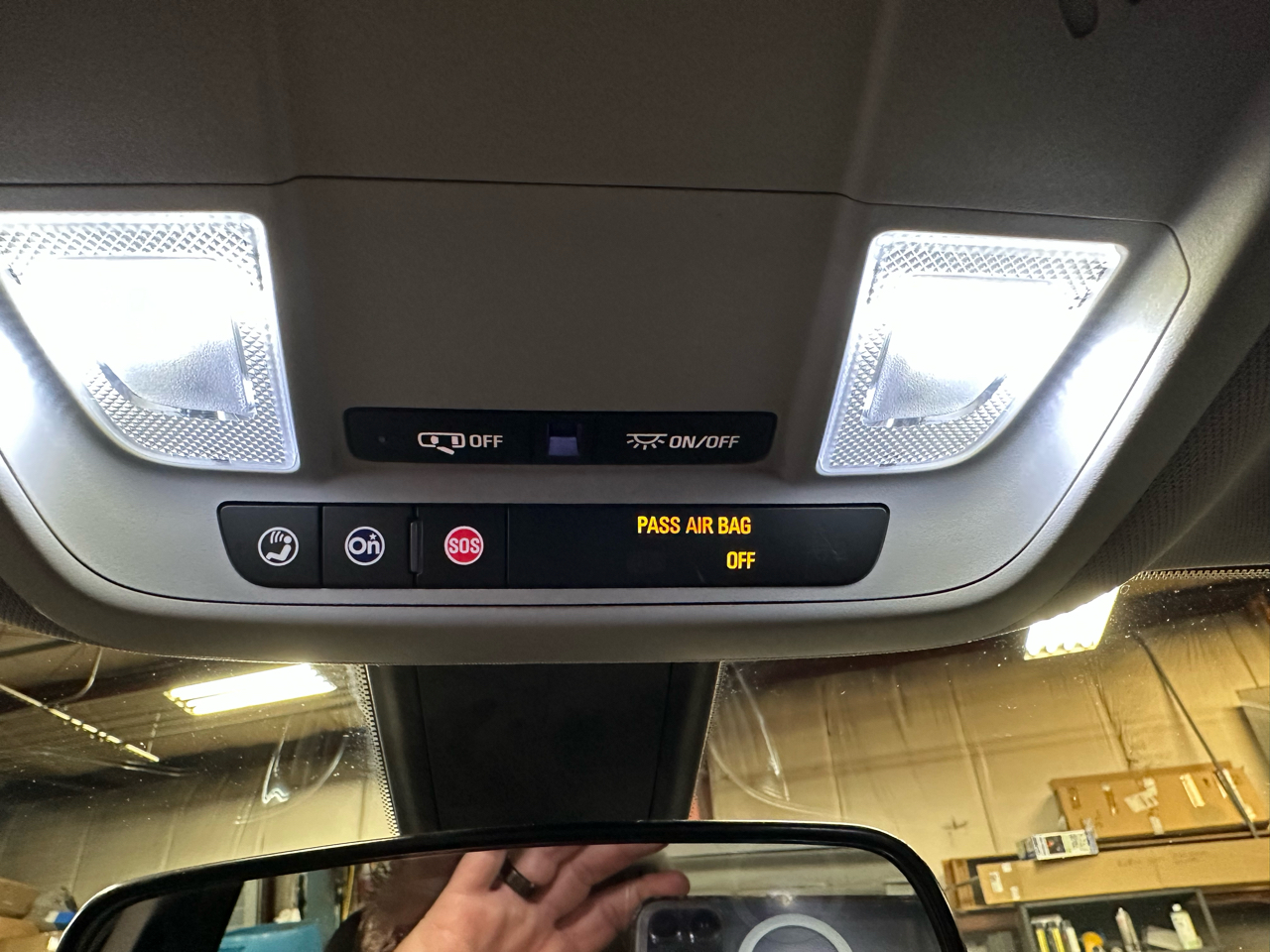 Chevrolet Malibu 4dr Sdn LT w/1LT 2017 Chevrolet Malibu 4dr Sdn LT w/1LT 2017