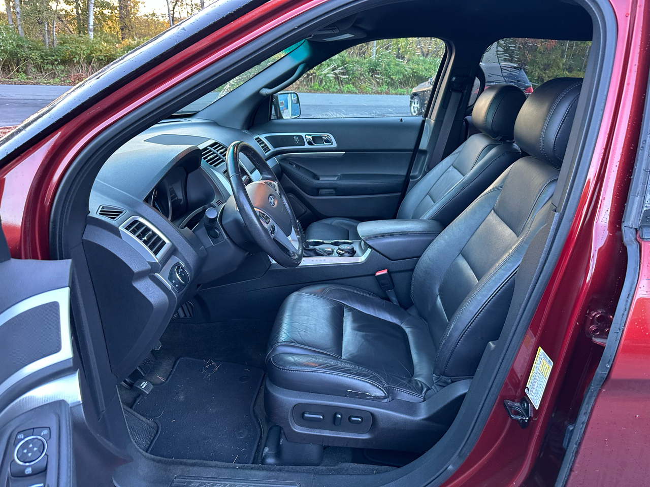 Ford Explorer 4WD 4dr XLT 2014 Ford Explorer 4WD 4dr XLT 2014