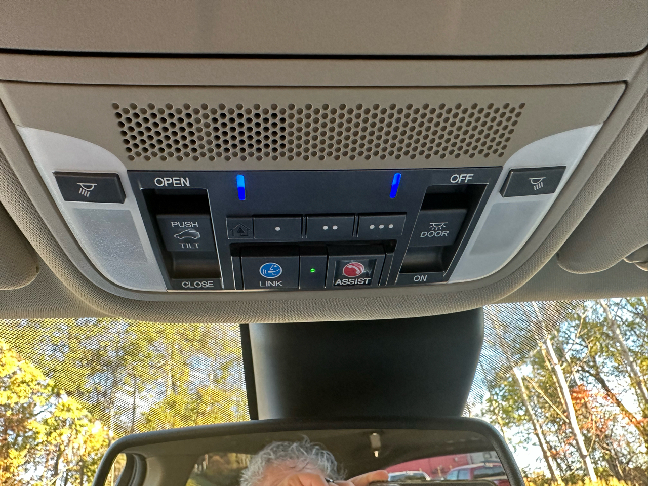 Acura MDX SH-AWD 4dr Tech Pkg 2015 Acura MDX SH-AWD 4dr Tech Pkg 2015