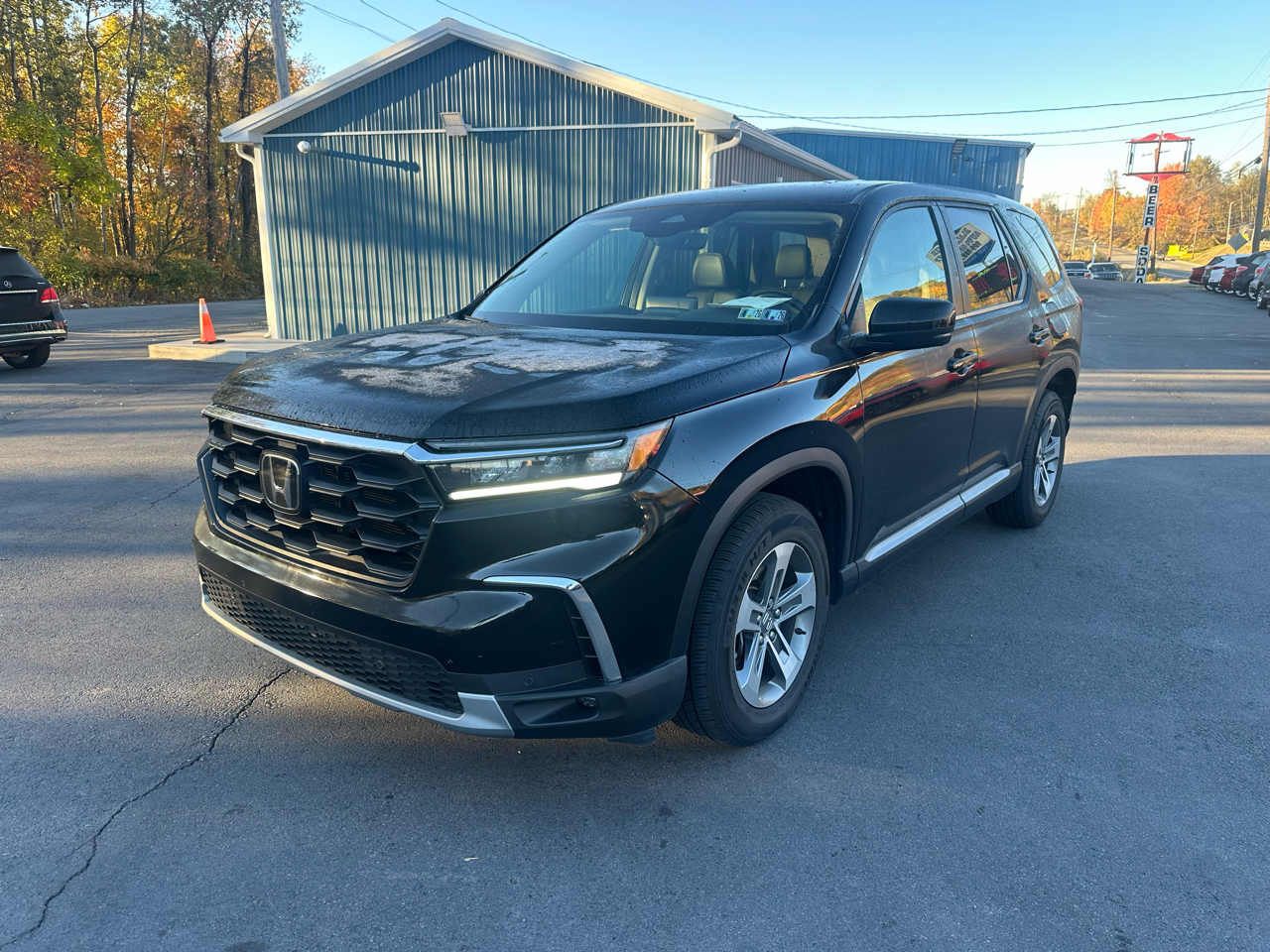 2023 Honda Pilot EX-L 8 Passenger AWD