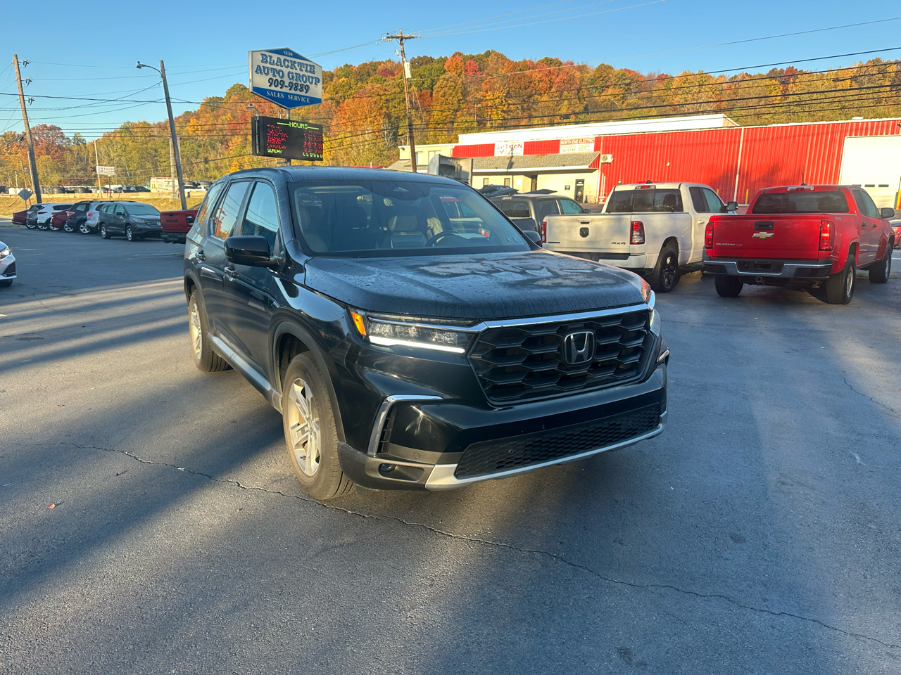 Honda Pilot EX-L 8 Passenger AWD 2023 Honda Pilot EX-L 8 Passenger AWD 2023