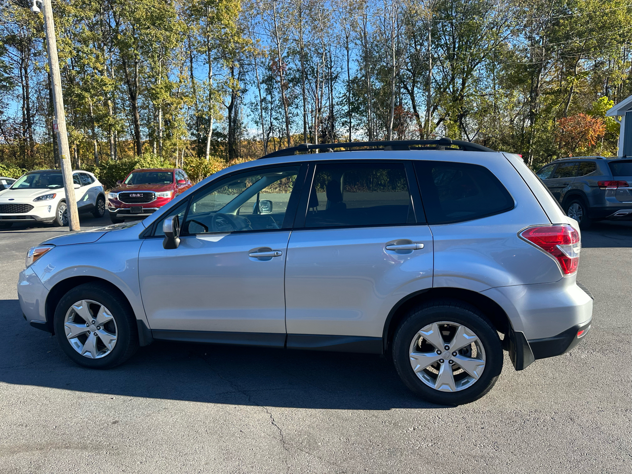 Subaru Forester 4dr CVT 2.5i Premium PZEV 2015 Subaru Forester 4dr CVT 2.5i Premium PZEV 2015