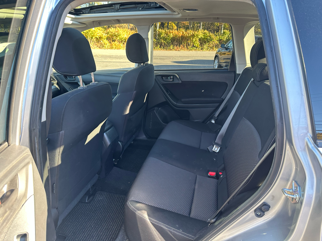 Subaru Forester 4dr CVT 2.5i Premium PZEV 2015 Subaru Forester 4dr CVT 2.5i Premium PZEV 2015