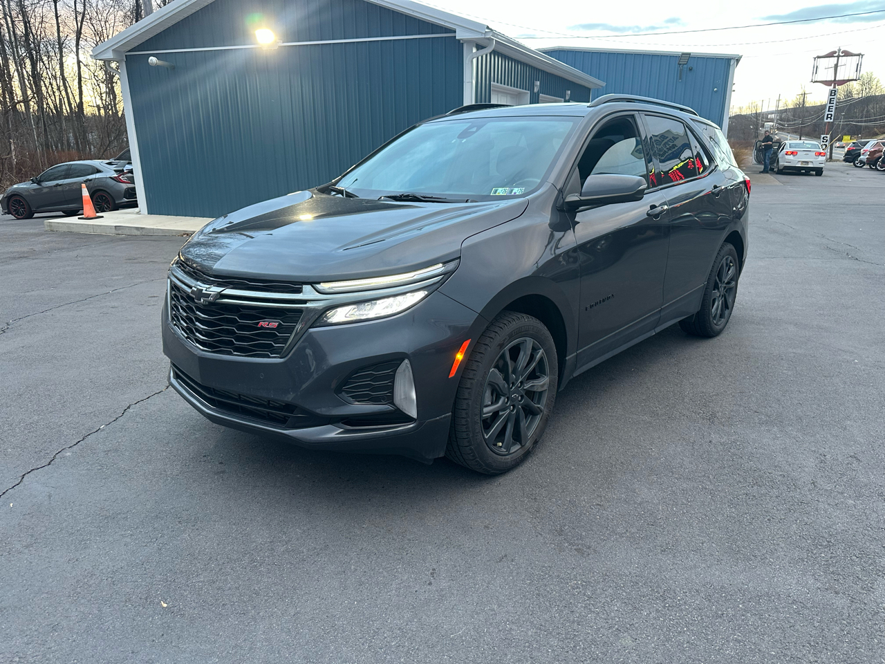 2022 Chevrolet Equinox AWD 4dr RS